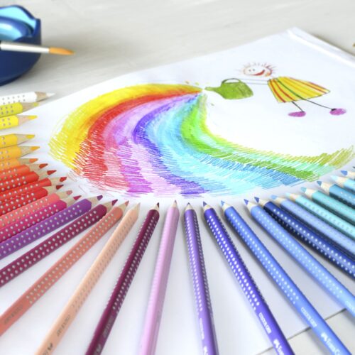 Creioane colorate
